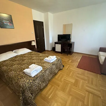 Villa Rila Borovets With Jacuzzi & Sauna By Bookvillabg Exterior photo
